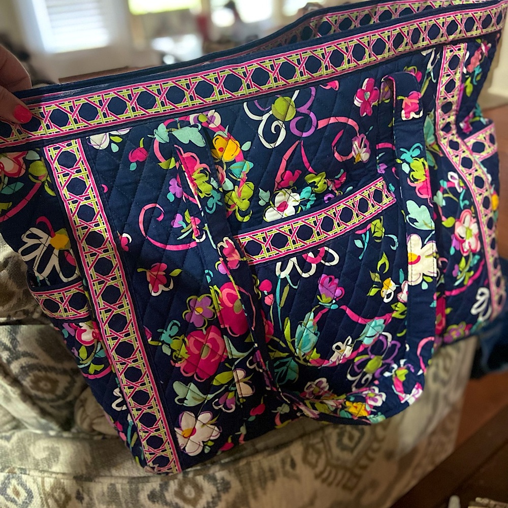 Vera Bradley Tote set